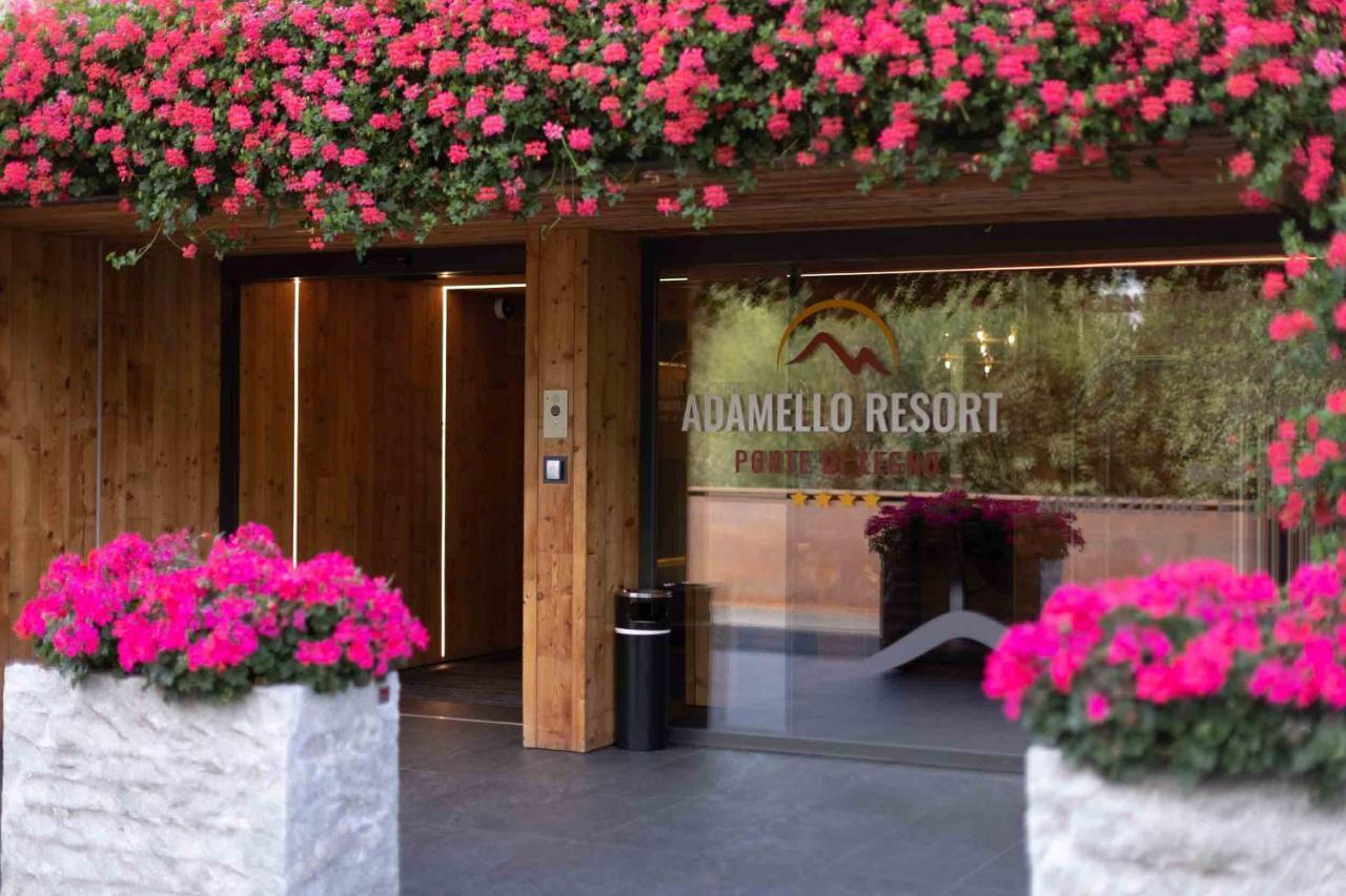 Residence Adamello Resort Понте-ди-Леньо Экстерьер фото