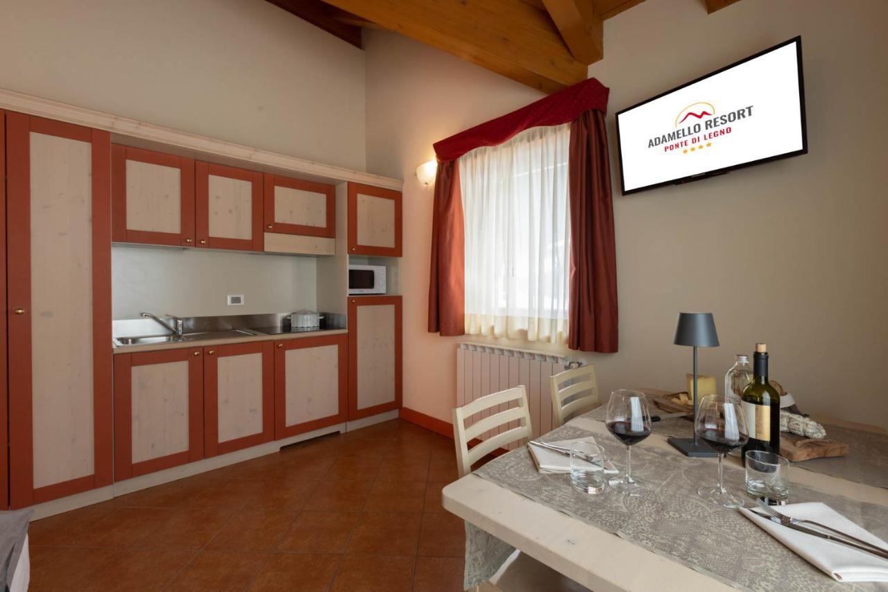 Residence Adamello Resort Понте-ди-Леньо Экстерьер фото